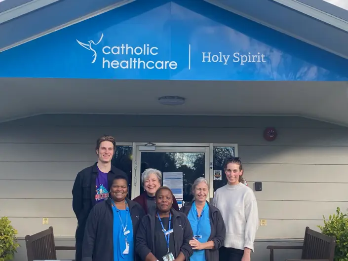 Everybody needs good neighbours!